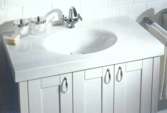 Badmöbel, Badeinrichtungen, Badezimmereinrichtungen, Fliesen