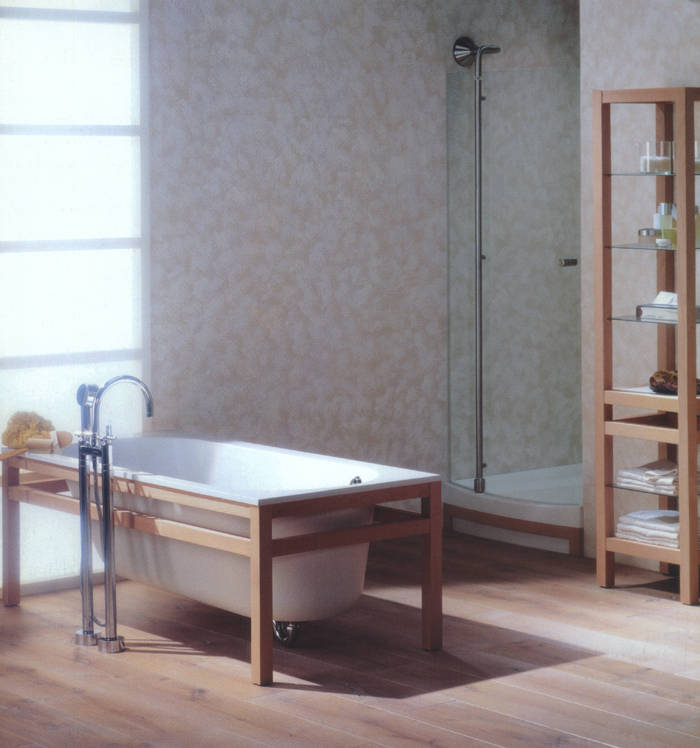 Badmöbel, Badeinrichtungen, Badezimmereinrichtungen, Fliesen