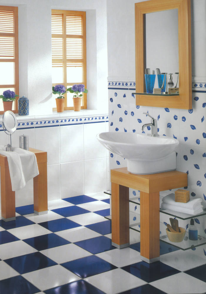 Badmöbel, Badeinrichtungen, Badezimmereinrichtungen, Fliesen