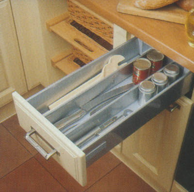 Badmöbel, Badeinrichtungen, Badezimmereinrichtungen, Fliesen